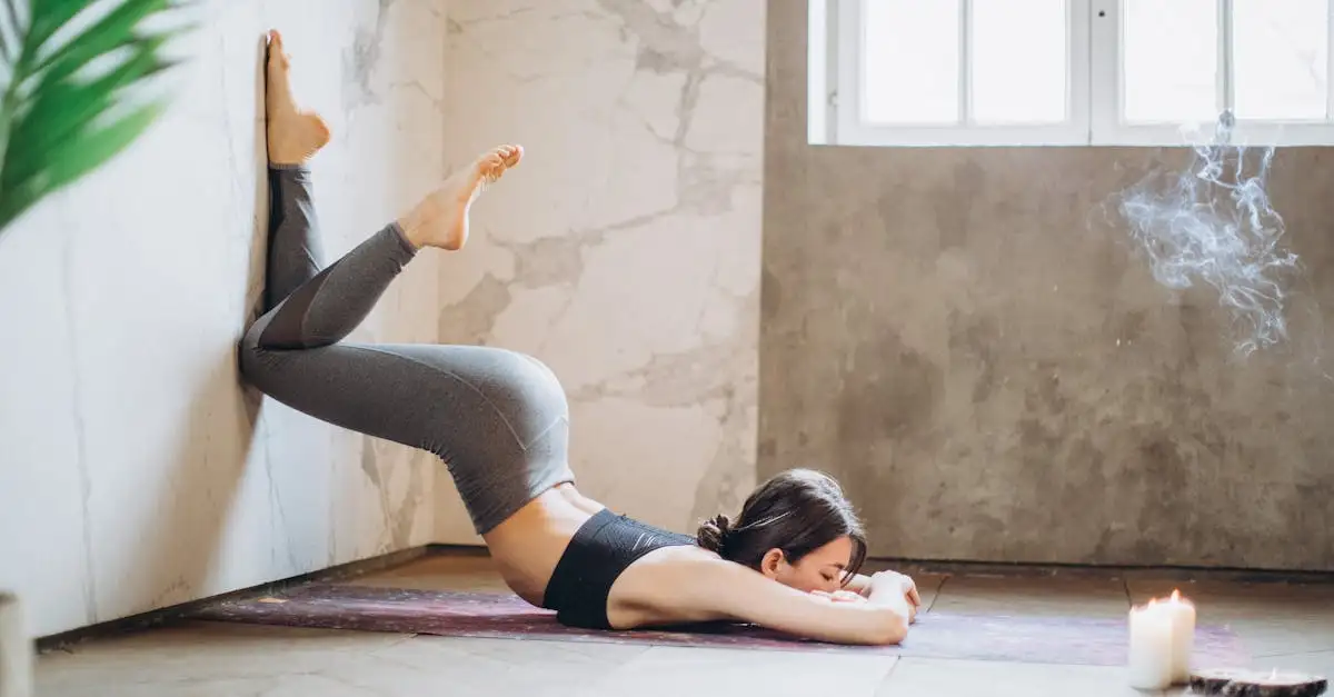 Drie effectieve yoga poses voor dagelijkse ontspanning