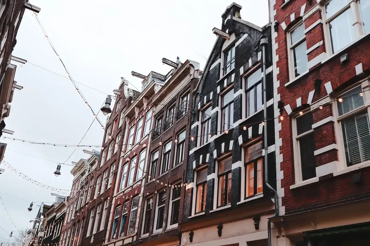 Yoga Amsterdam Zuidas: Lesrooster en Studio Informatie